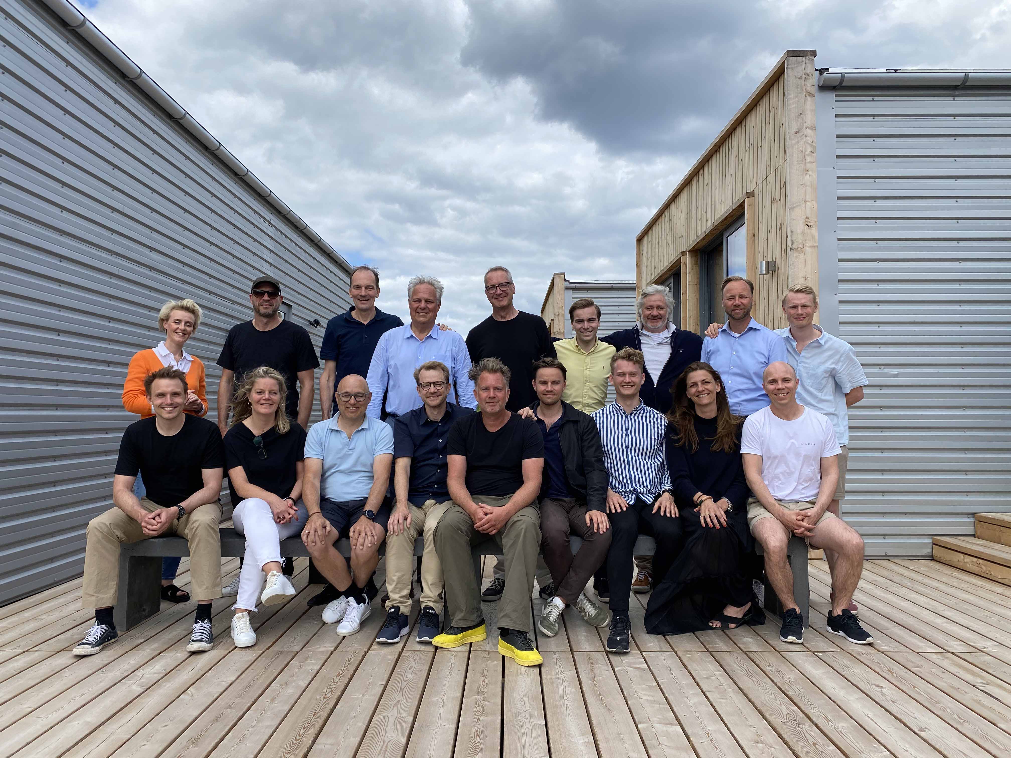 Holdet bag Home.Earth