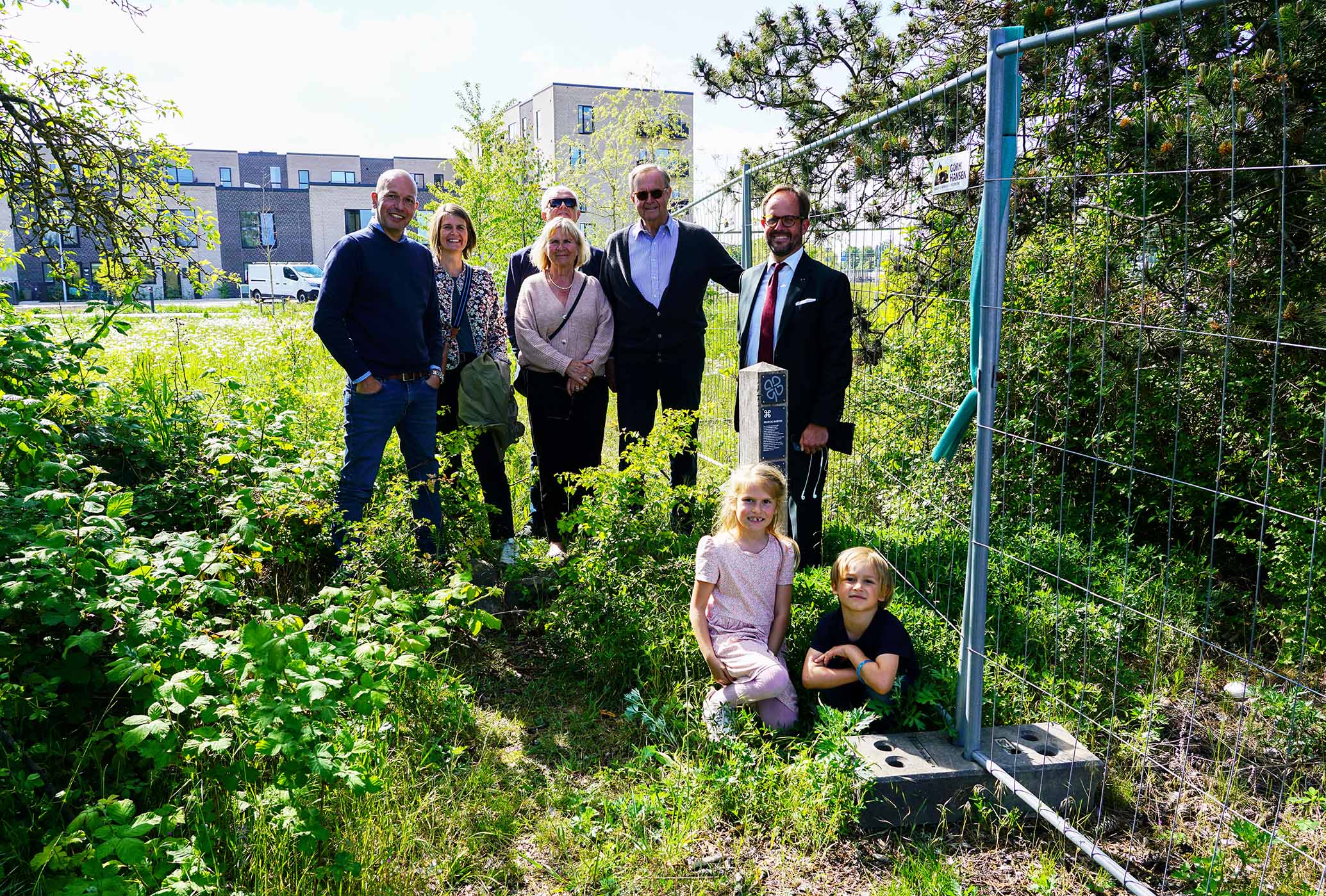 Familien Hartmann i æblelund